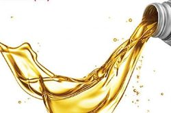 Bắt giữ tàu cá vận chuyển hơn 150.000 lít dầu D.O không có giấy tờ