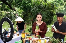 Thu hẹp khoảng cách số để thúc đẩy thương mại điện tử