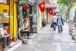 Đề nghị Hà Nội bổ sung trách nhiệm giám sát khi thí điểm khai thác vỉa hè