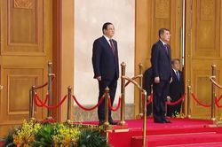 Lễ đón Thủ tướng Lào thăm chính thức Việt Nam