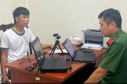 Tạm giữ 2 đối tượng 'phê' ma túy, nồng độ cồn cao 'thông chốt' tông cán bộ CSGT trọng thương