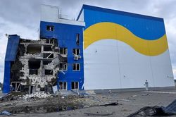 Chiến sự Nga - Ukraine 9-6: UAV Nga không kích gần nhà máy điện hạt nhân Chornobyl; Lãnh đạo Anh, Pháp, Đức và Ukraine nêu 5 điều kiện chấm dứt xung đột