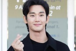 Kim Soo Hyun tái xuất