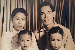 Cuốn sổ tay của anh hùng, liệt sĩ Lê Thị Riêng