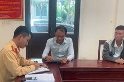 Quay đầu xe tránh chốt CSGT vì ô tô hết hạn đăng kiểm, tài xế bị phạt gần 10 triệu