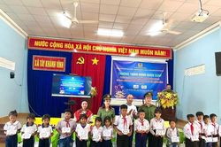 Công an Khánh Hòa: Đưa yêu thương đến trẻ em vùng đồng bào DTTS