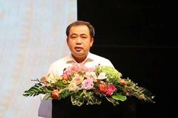 Thành phố Hà Nội và Cần Thơ hợp tác chiến lược về thương mại và đầu tư