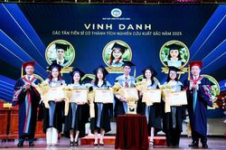 Lấp khoảng trống chất lượng đào tạo tiến sĩ