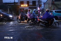 Đầu tháng 6 vẫn có không khí lạnh không phải là hiện tượng bất thường