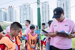 FIFA giúp bóng đá Việt Nam phát hiện và không bỏ sót tài năng