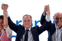 Ông Perez tái đắc cử Chủ tịch Real Madrid, hứa hẹn cuộc cải tổ lớn