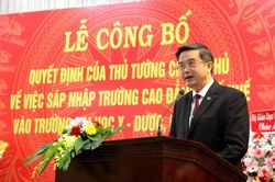 Quyền Giám đốc Đại học Huế kêu gọi toàn cán bộ cùng phát huy nội lực phát triển