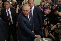 Bầu cử Armenia: Thủ tướng Pashinyan tự tin giữ ghế, đảng cầm quyền áp đảo