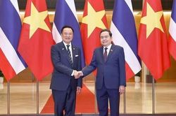 Chủ tịch Quốc hội Trần Thanh Mẫn hội kiến Thủ tướng Thái Lan