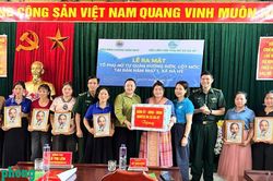 Phụ nữ Nà Hỳ chung tay tự quản đường biên, cột mốc