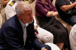 Tỷ phú Nga Abramovich tới Ukraine chuyển thông điệp
