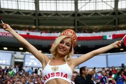 Số phận của 'Nữ CĐV nóng bỏng nhất World Cup 2018': Nổi tiếng chớp nhoáng rồi biến mất bí ẩn