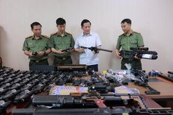 Hành trình bóc gỡ đường dây chế tạo vũ khí quân dụng, tiêu thụ hàng nghìn đơn hàng