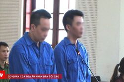 Tài xế buôn pháo nổ ngụy trang trong xe chở phế liệu