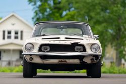 'Đống sắt vụn' Mustang Shelby GT500KR hóa siêu phẩm với giá bán bất ngờ