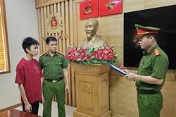 Phê chuẩn khởi tố nam thanh niên gây tai nạn khiến người ngồi sau tử vong