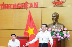 Chủ tịch UBND tỉnh Nghệ An yêu cầu hoàn thành giải phóng mặt bằng Dự án kéo dài đường cất, hạ cánh Cảng Hàng không quốc tế Vinh trong tháng 6/2026