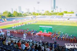 Khai mạc Giải Bóng đá Thiếu niên - Nhi đồng Cúp Báo và phát thanh, truyền hình Nghệ An lần thứ 27
