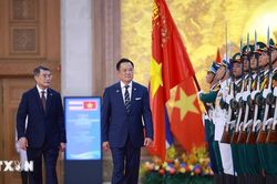 Thủ tướng Lê Minh Hưng chủ trì lễ đón chính thức Thủ tướng Thái Lan
