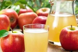 Uống nước ép táo mỗi sáng, người phụ nữ 40 tuổi nhận cái kết 'không thể ngờ'