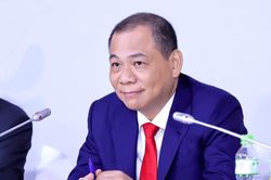 Nóng: Vingroup sẽ nhận chuyển nhượng vốn từ ông Phạm Nhật Vượng tại GSM, VinEnergo