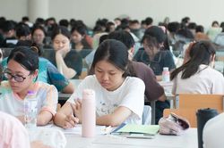 Mùa hè ở thư viện