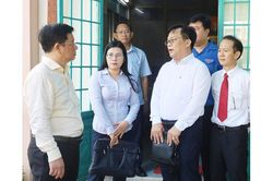 Chủ tịch UBND tỉnh An Giang Hồ Văn Mừng: Tạo điều kiện tốt nhất cho thí sinh dự thi tốt nghiệp trung học phổ thông