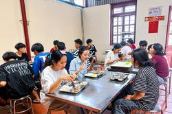Gần 4.000 học sinh được hỗ trợ ăn, ở trong thời gian ôn thi tốt nghiệp THPT