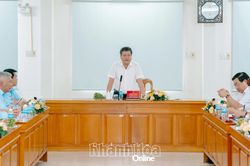 Bí thư Tỉnh ủy Trần Phong làm việc với ngành Nông nghiệp và Môi trường Khánh Hòa