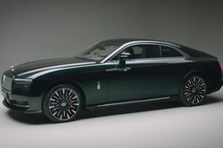 Rolls-Royce Spectre Series II ra mắt: Coupe điện siêu sang nâng tầm cá nhân hóa và phạm vi hoạt động