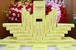 Ra mắt cuốn sách về công tác tư tưởng của Đảng trong kỷ nguyên mới