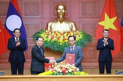 Hợp tác giáo dục tiếp tục là trụ cột quan trọng trong quan hệ đặc biệt Việt Nam – Lào