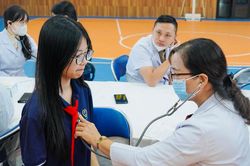 100% học sinh, sinh viên được kiểm tra sức khỏe mỗi năm