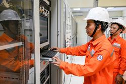 EVN lý giải khoản tiền khủng gửi ngân hàng