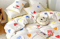 Không phải mua sắm quần áo: Đây mới là 5 món đồ khiến nhà chật, ví tiền chị em mỏng đi từng ngày
