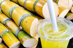 Uống nước mía giải nhiệt mùa hè: Sự thật phía sau khiến nhiều người giật mình