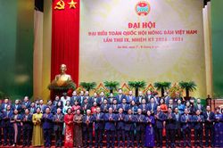 Toàn cảnh phiên khai mạc Đại hội IX Hội Nông dân Việt Nam
