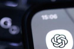OpenAI l&ecirc;n kế hoạch ph&aacute;t triển ChatGPT th&agrave;nh 'si&ecirc;u ứng dụng' AI