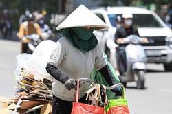 Hôm nay miền Bắc oi nóng trước khi chuyển mưa dông