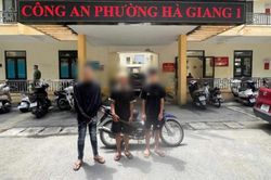 Tuy&ecirc;n Quang: Tạm giữ nh&oacute;m thanh thiếu ni&ecirc;n mang kiếm 'hỗn chiến', quay clip đăng TikTok