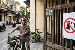 Bộ Công an hướng dẫn quy định mới với người bị cấm đi khỏi nơi cư trú từ 1/7