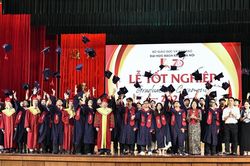 Sinh viên giỏi tốt nghiệp sau 1,5 - 2,5 năm: Đo năng lực thay vì đếm thời gian