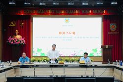 Sửa Luật Nuôi con nuôi: Đề xuất giới hạn tuổi và vai trò của công tác xã hội