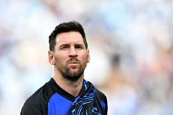 Messi bị nghi ngờ khả năng bảo vệ cúp vàng World Cup
