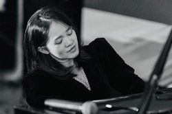 Hữu hạn giữa vô cùng (in)finitude: Cuộc đối thoại về thời gian trong kỷ nguyên AI